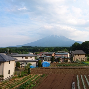 吉野荘からの富士山