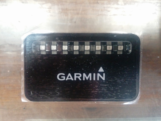 GARMIN VariaJ リヤビューレーダー　日本語モデル