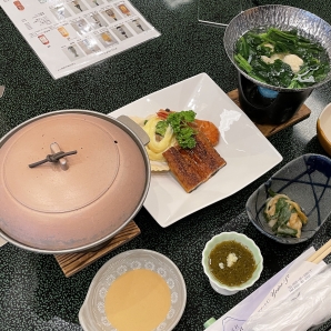 吉野荘の夕食